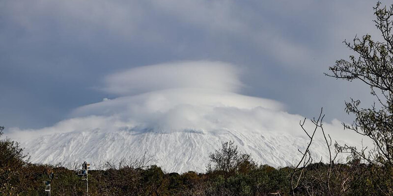 L'Etna in bianco