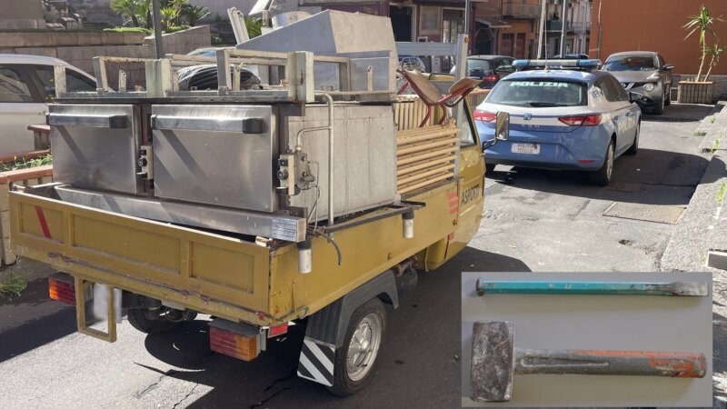 Sulla motoape termosifoni e cucina rubati: due arresti