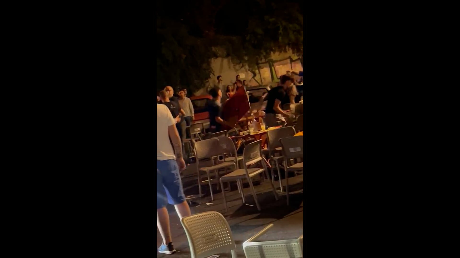 Aggressione in piazza Curr&ograve;, Daspo per 18enne