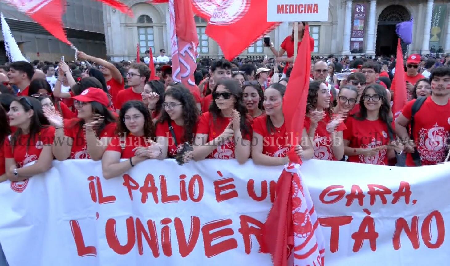 A Catania c'è il Palio d'ateneo: via alla sfida A Catania c'è il Palio d'ateneo: via alla sfida