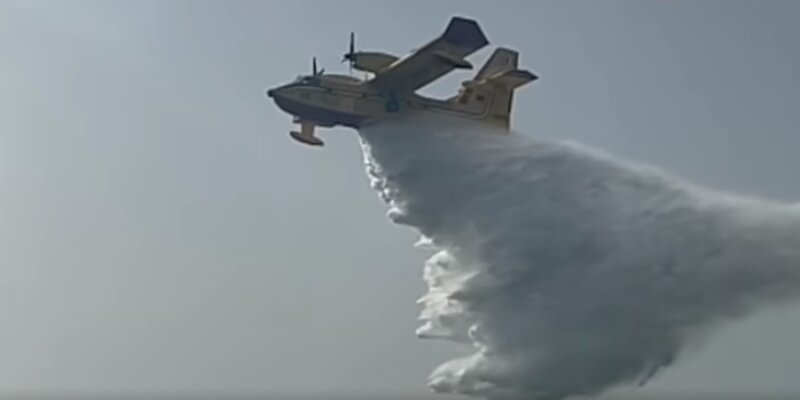 Agrigento, brucia parte di Macchia Mediterranea