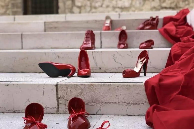 Si assumono vittime di femminicidi, ma italiane