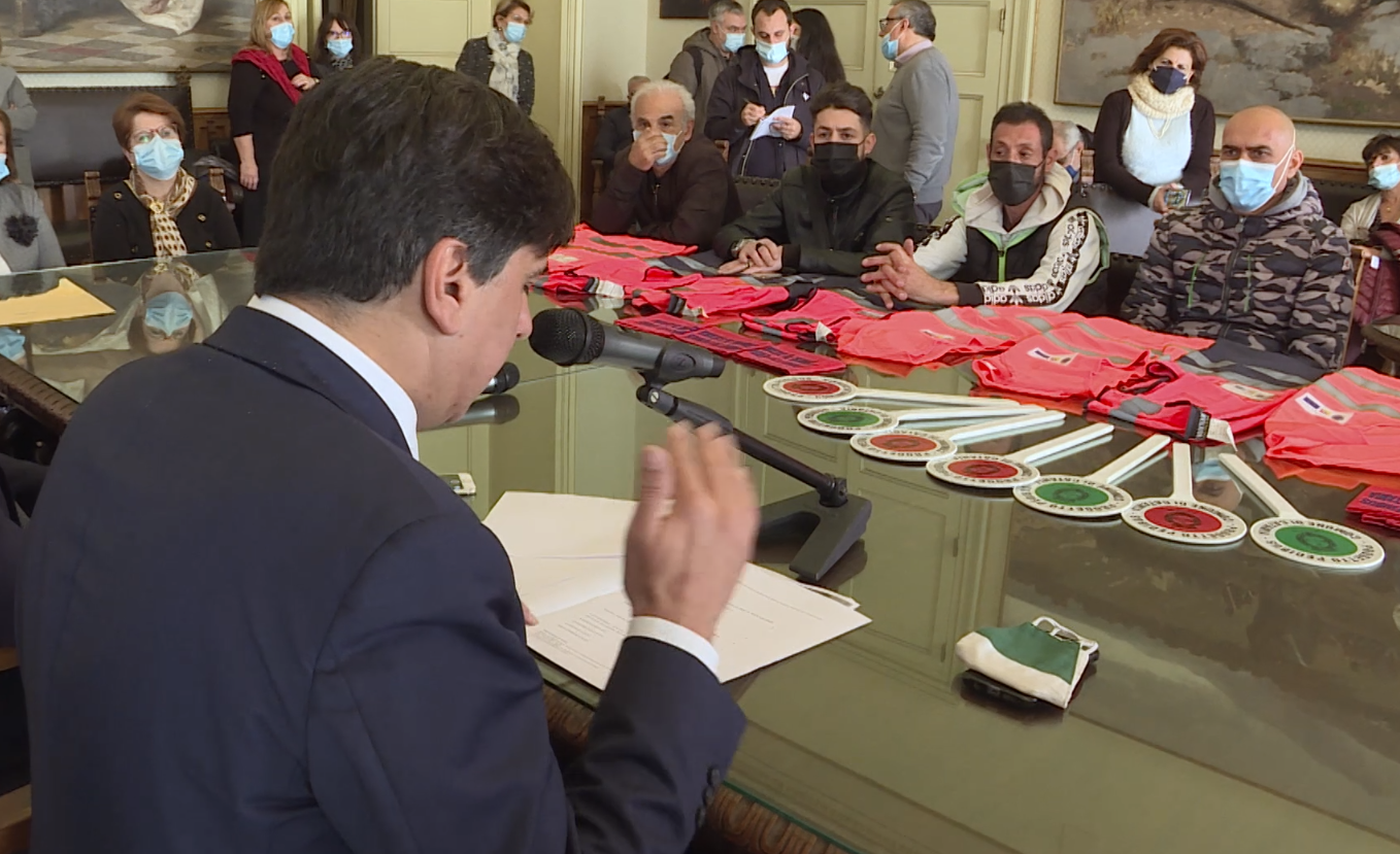 Pogliese mette a lavorare i percettori di Rdc