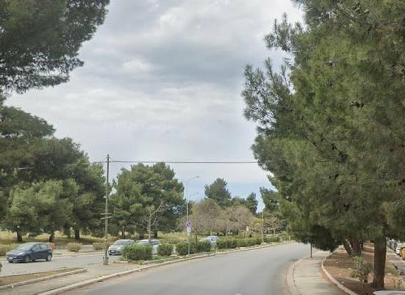 Marito carabiniere e moglie poliziotta sventano furto di una moto