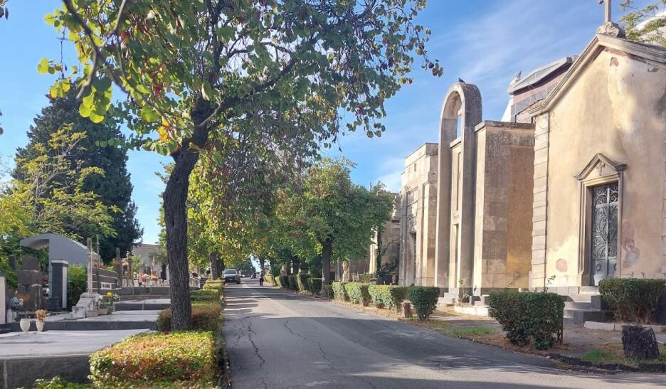 Visite ai defunti: ecco come muoversi a Catania Visite ai defunti: ecco come muoversi a Catania
