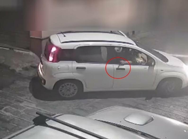 L'inseguimento e la raffica: il video della sparatoria a Motta S. Anastasia