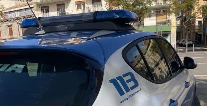 Ragazza ustionata, indagate restano in carcere