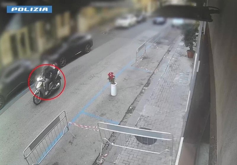 Gioielliere gambizzato in via Leopardi: un arresto Gioielliere gambizzato in via Leopardi: un arresto