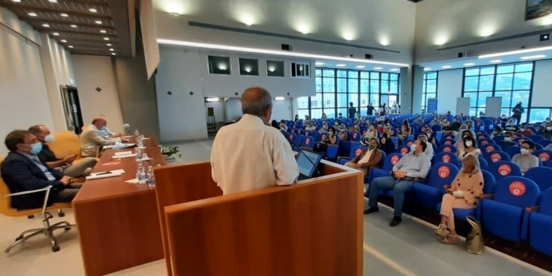 A caccia dei non vaccinati nei comuni catanesi sotto soglia