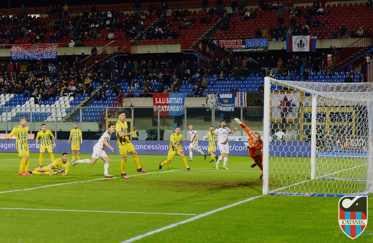 Catania, vittoria col fiatone