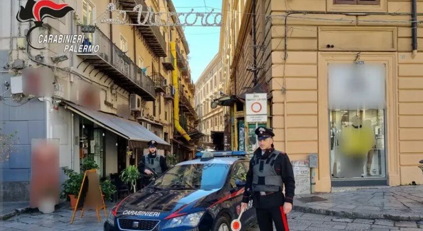 Coltellata al cuore: grave 21enne