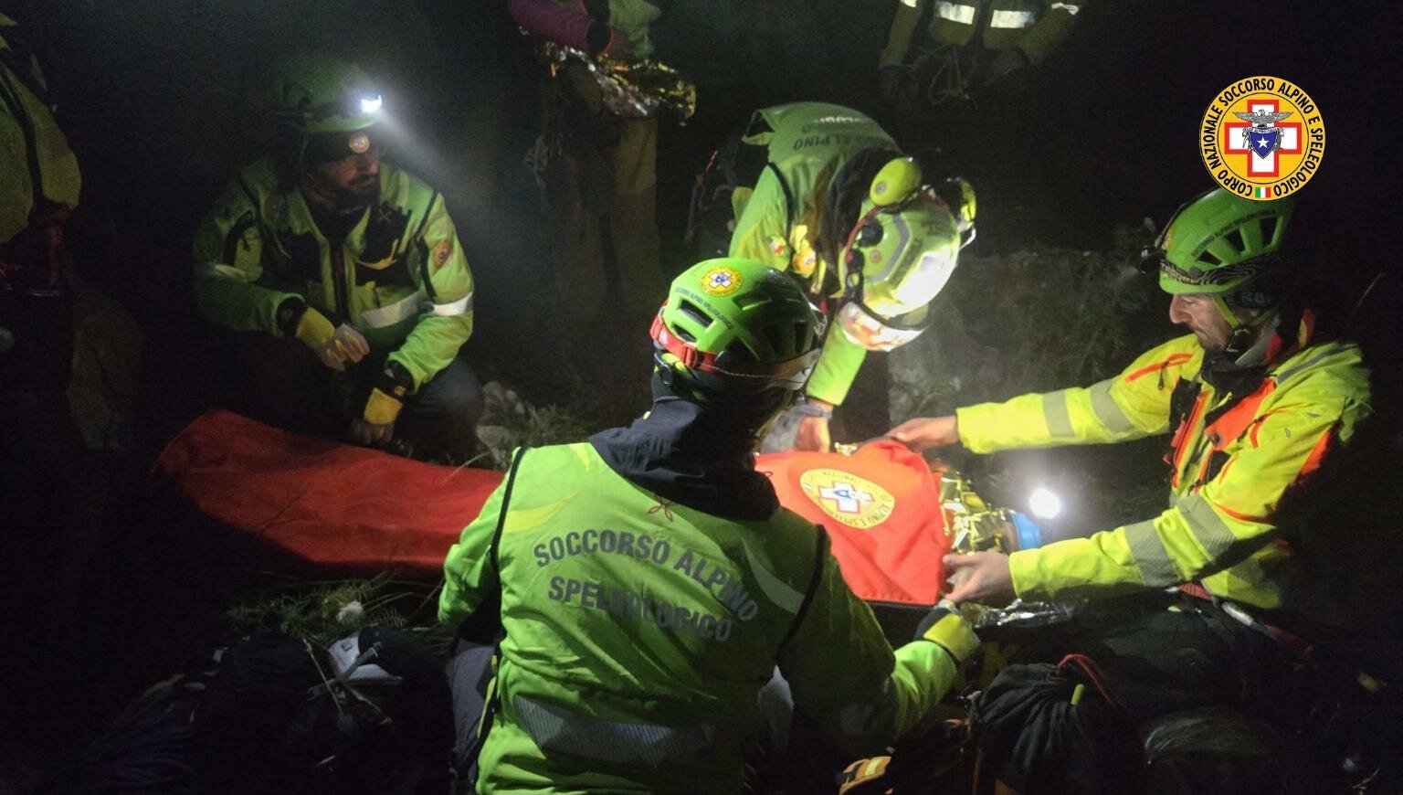 Alpinista si ferisce alla caviglia durante la scalata