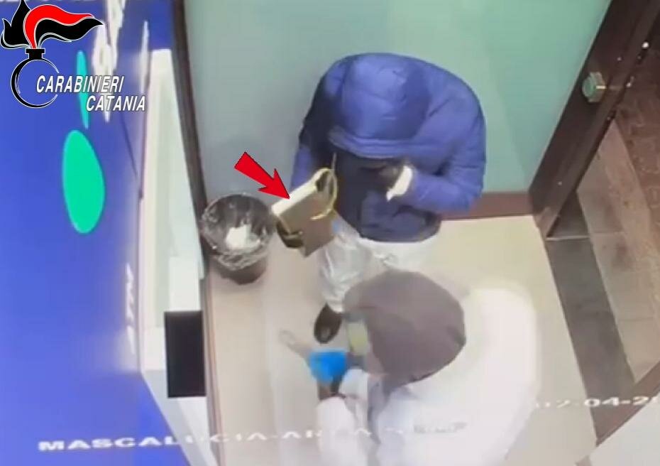 Assalto in banca a Mascalucia con la tecnica della marmotta