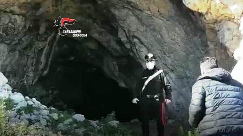 Resti umani nella grotta?