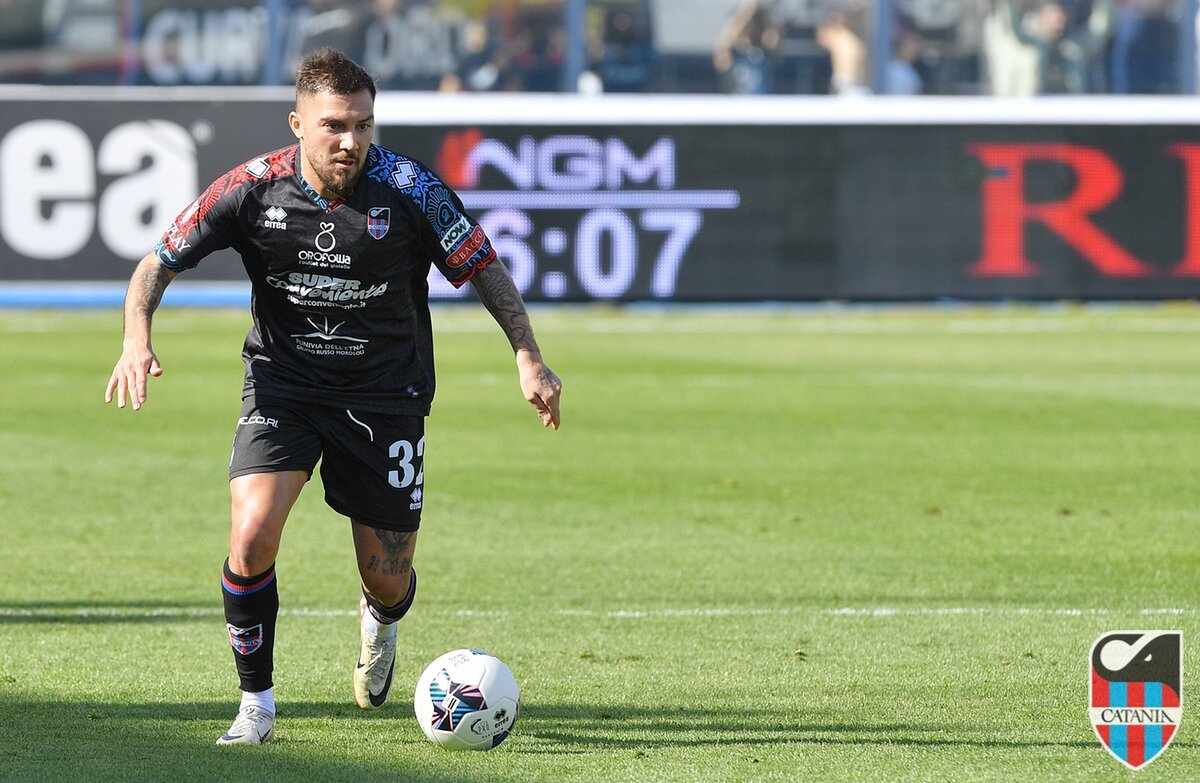 Catania, Chiric&ograve; rescinde