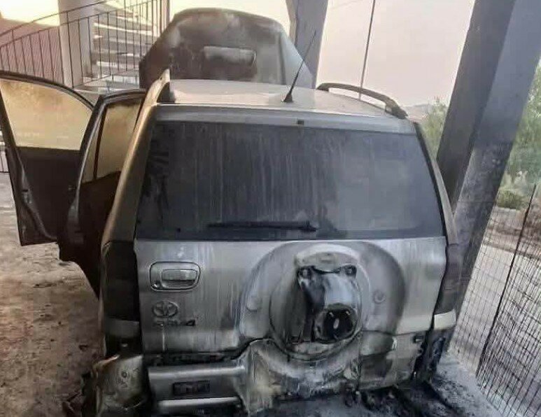 Bruciata l'auto della vigilessa nel Catanese