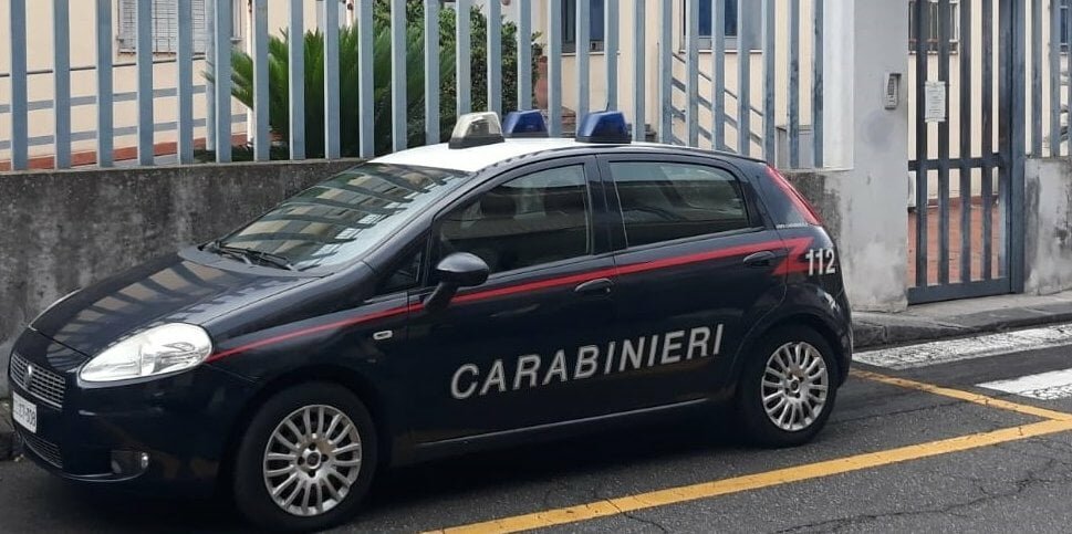 Minacce e botte ai genitori, 37enne arrestato a Riposto