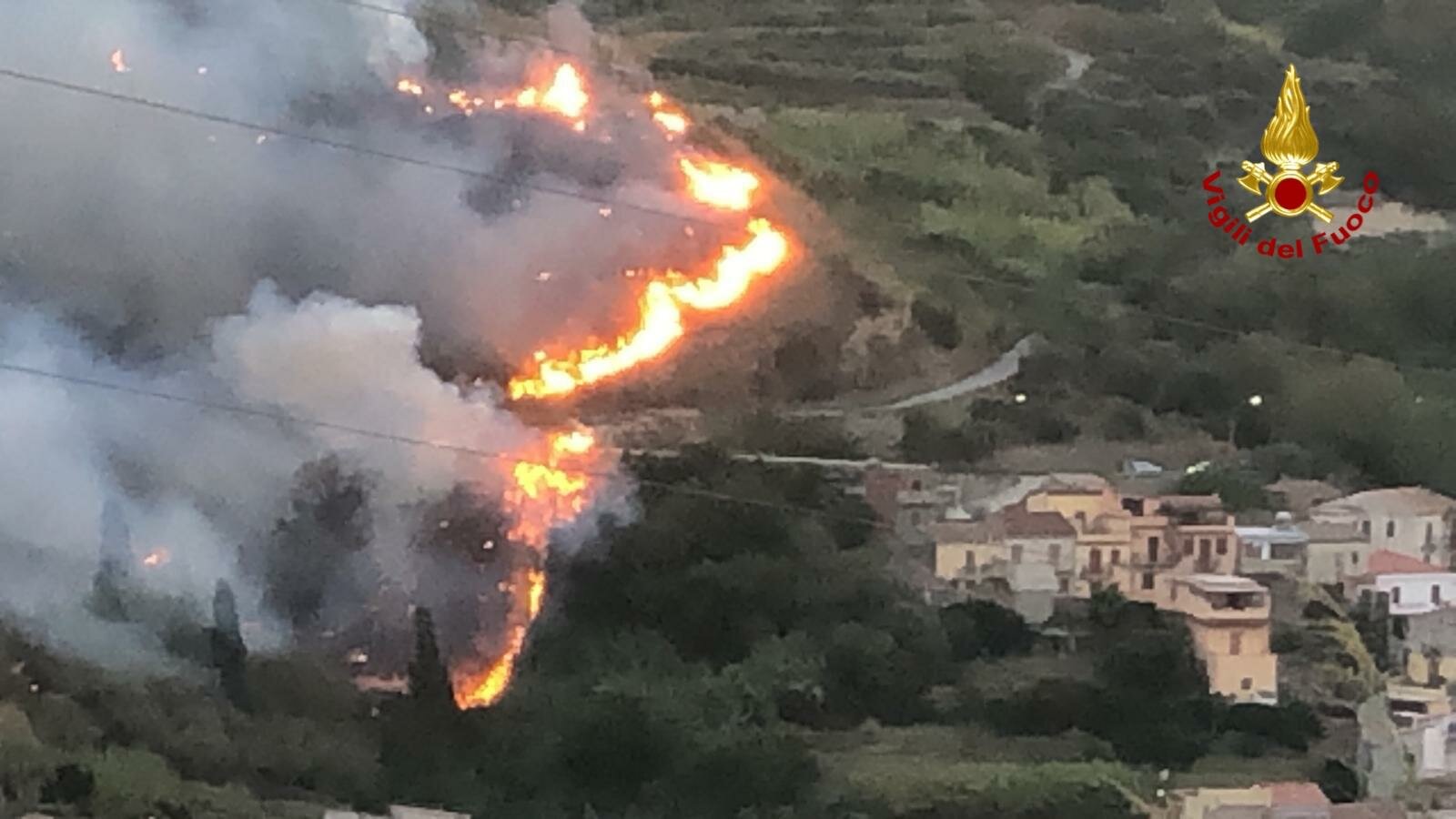 Inferno nel Messinese