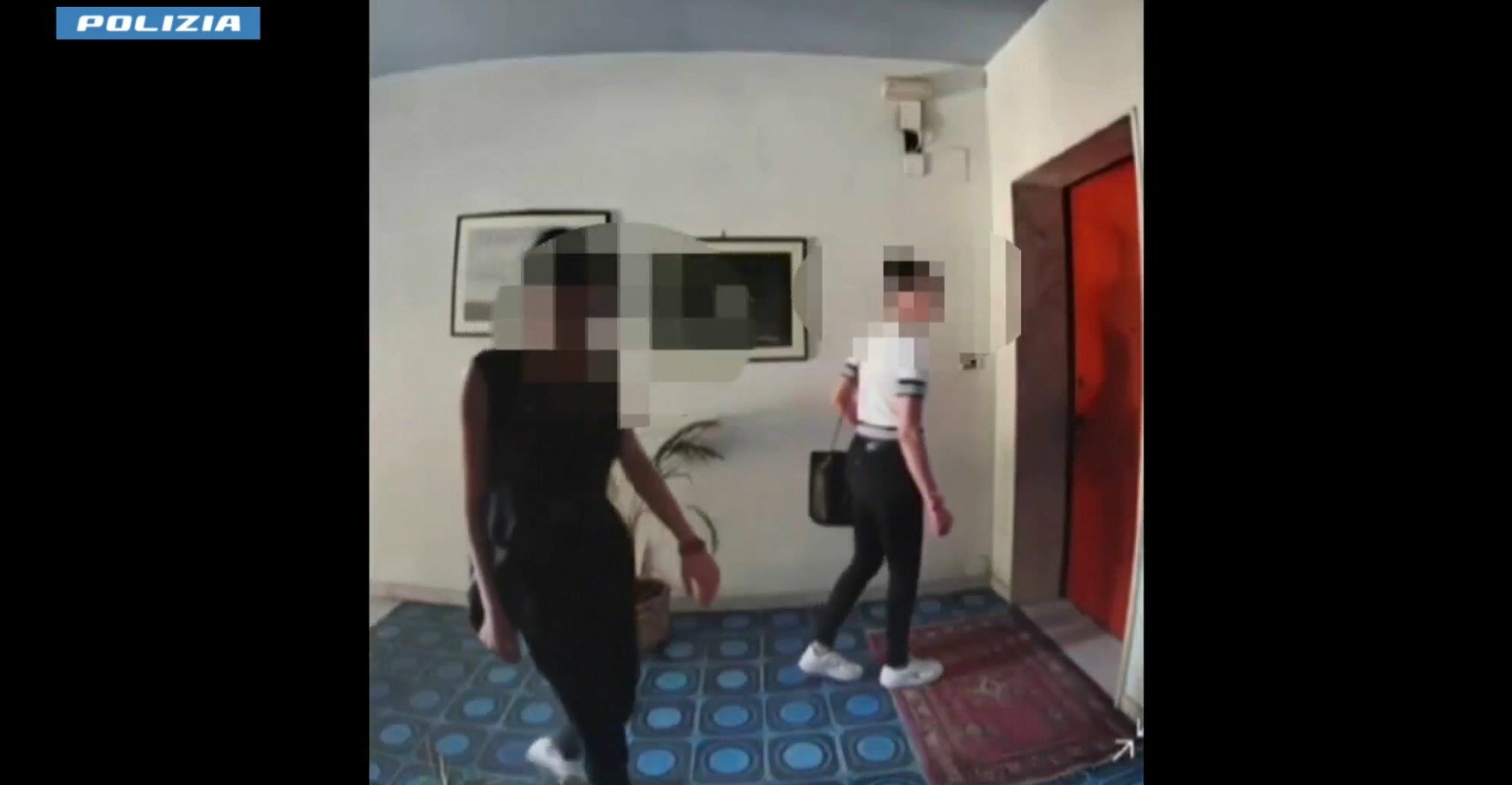 Attenti alle ladre: il video diventa virale