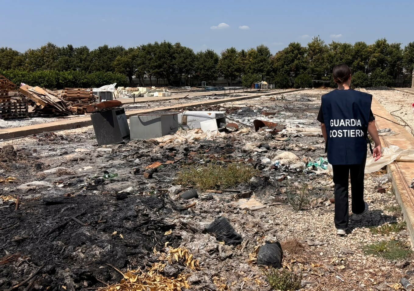 Siracusa: rifiuti pericolosi, sequestrata area di 6.000 mq
