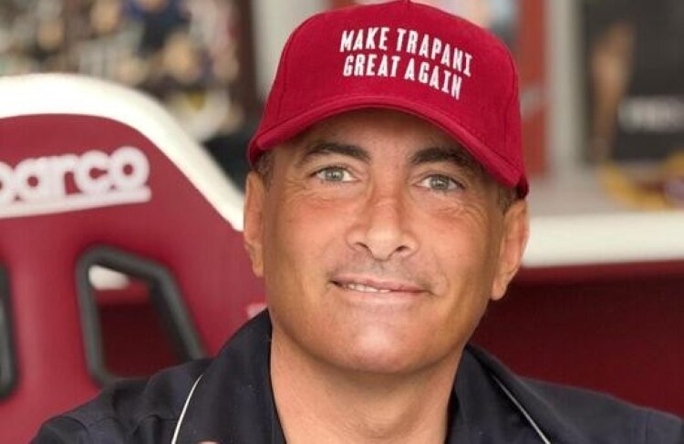 Presidente del Trapani aggredito da un tifoso