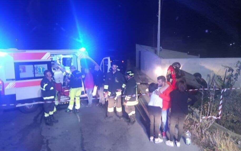 Minicar si ribalta: muore un 15enne ad Adrano