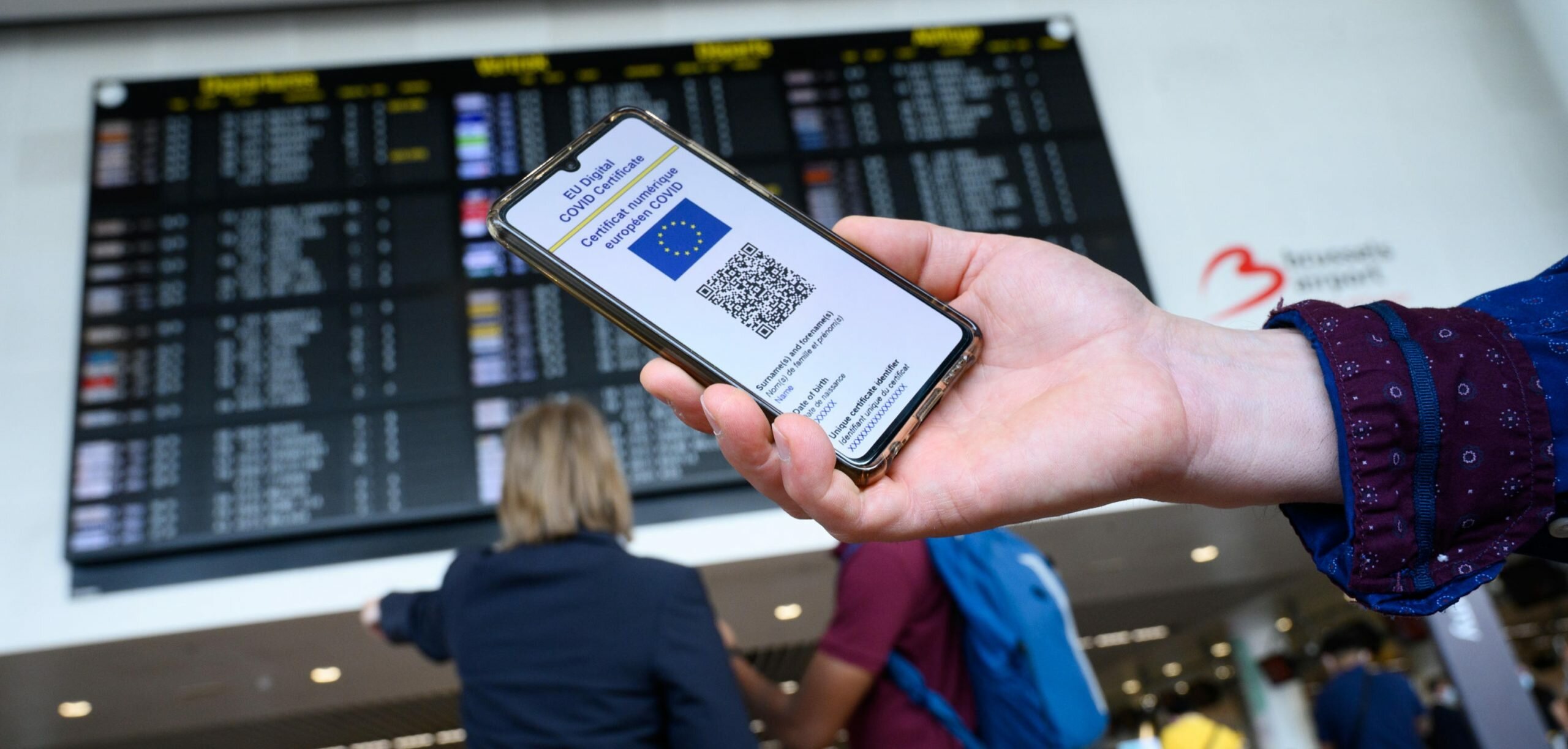 Non ha il green pass: 12enne bloccato in Sicilia