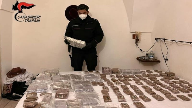 A Pantelleria hashish per un milione di euro