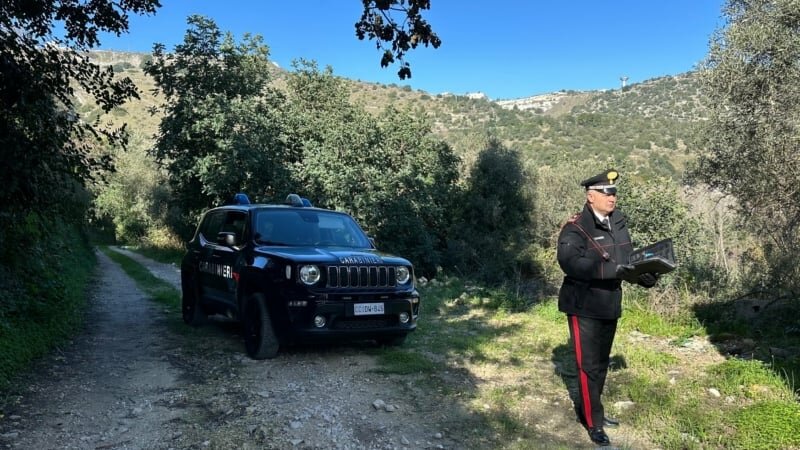 Accoltellano vicino di campagna: arrestati