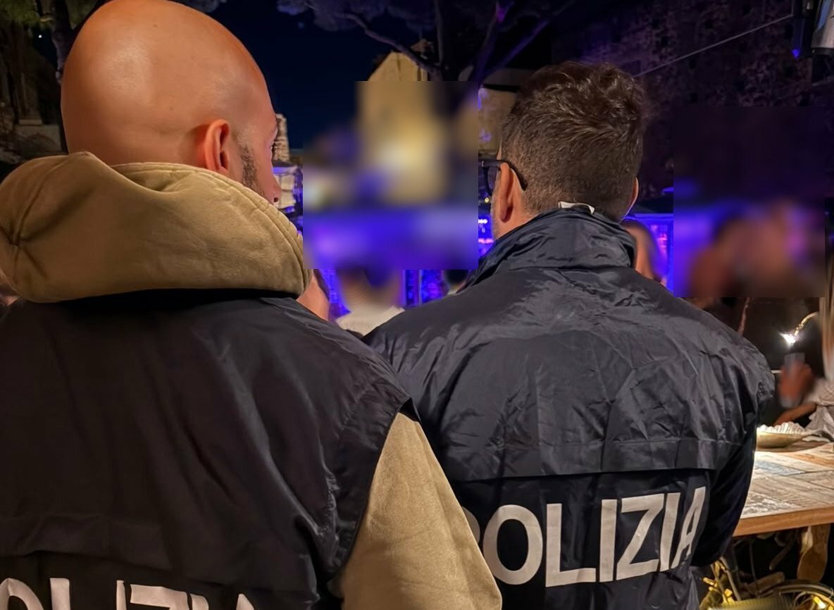 Si balla oltre l'orario consentito: stop a serata nel locale catanese