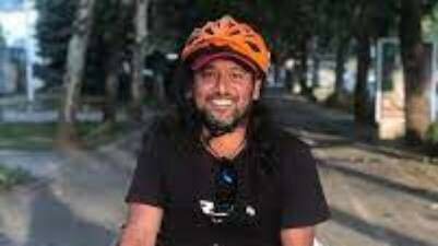 A Scicli l'indiano in bici: era partito nel 2004