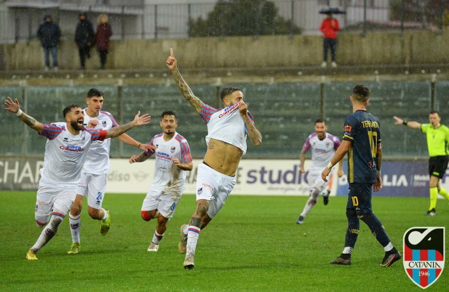 Catania, un punto e a capo