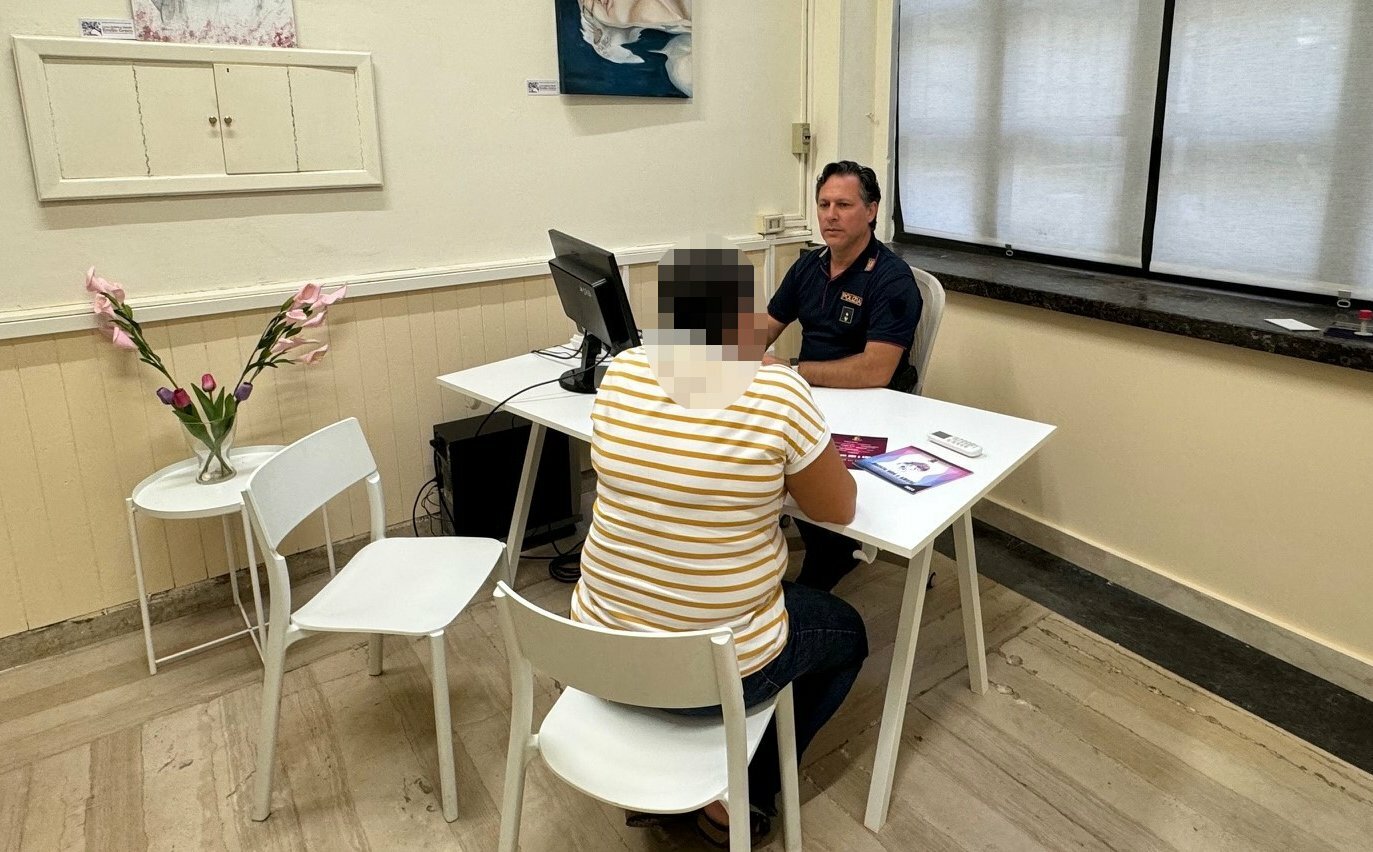 Ex nega soldi per droga: le taglia gomma dell'auto