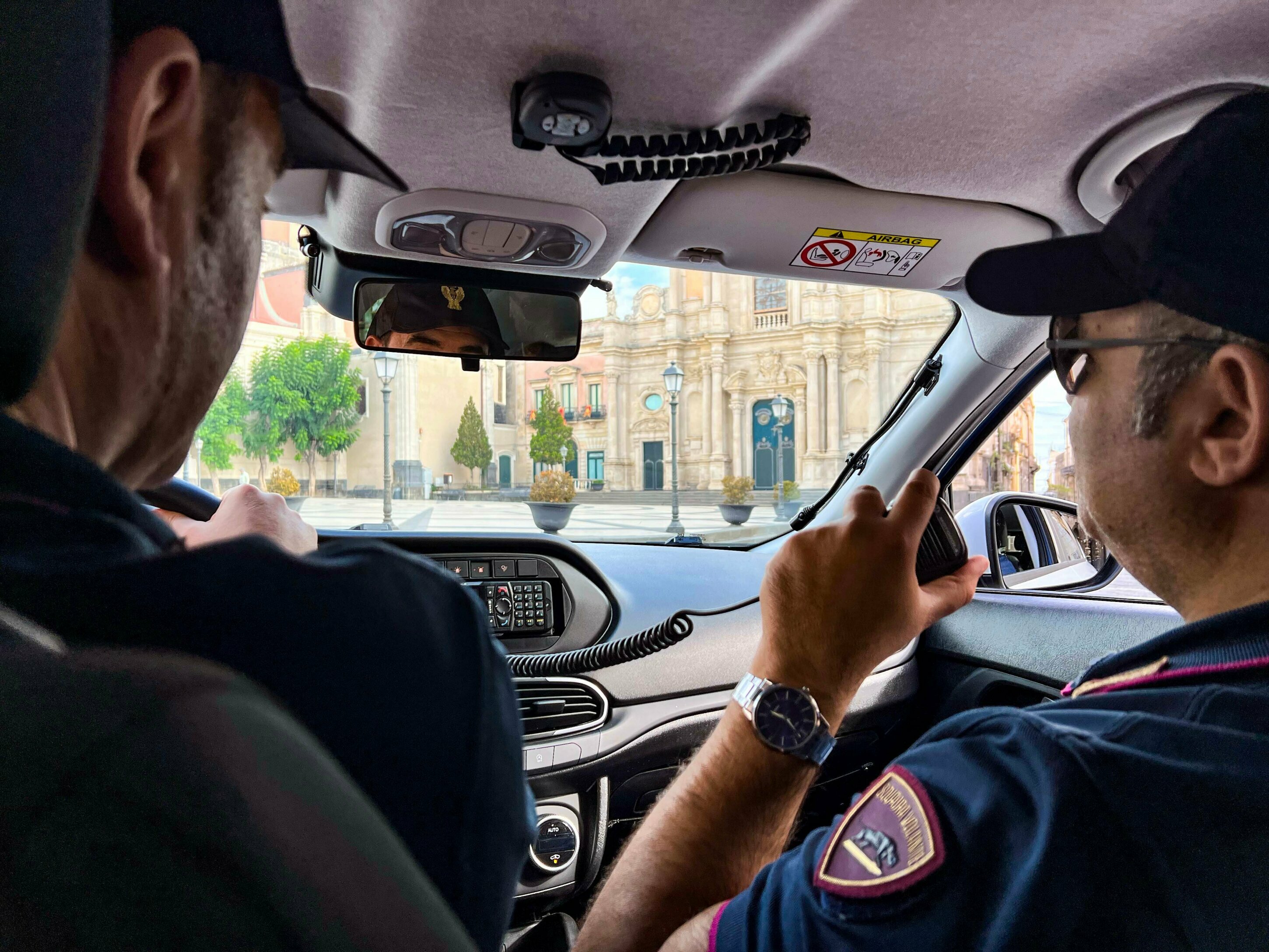 "C'&egrave; un ragazzino sulla bici che mi hanno rubato"