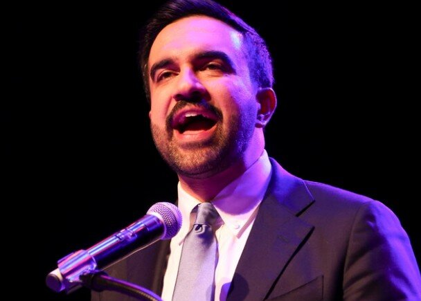 Musulmano, 34 anni, socialista: il sindaco Mamdani sfida Trump