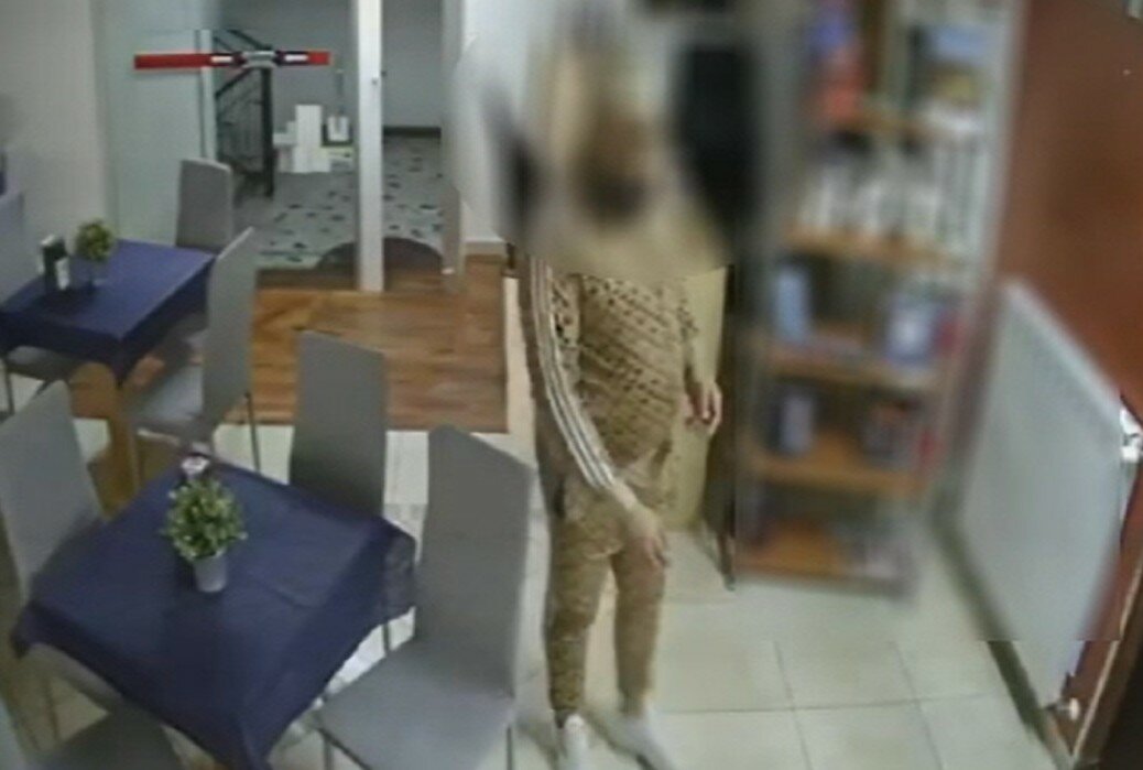 Catania: furti nella casa vacanze, preso