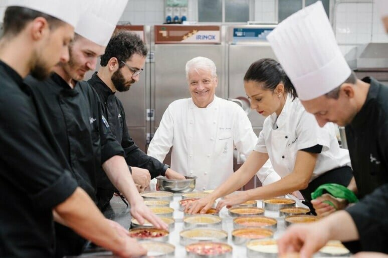 In arrivo la legge Massari per i masterchef italiani