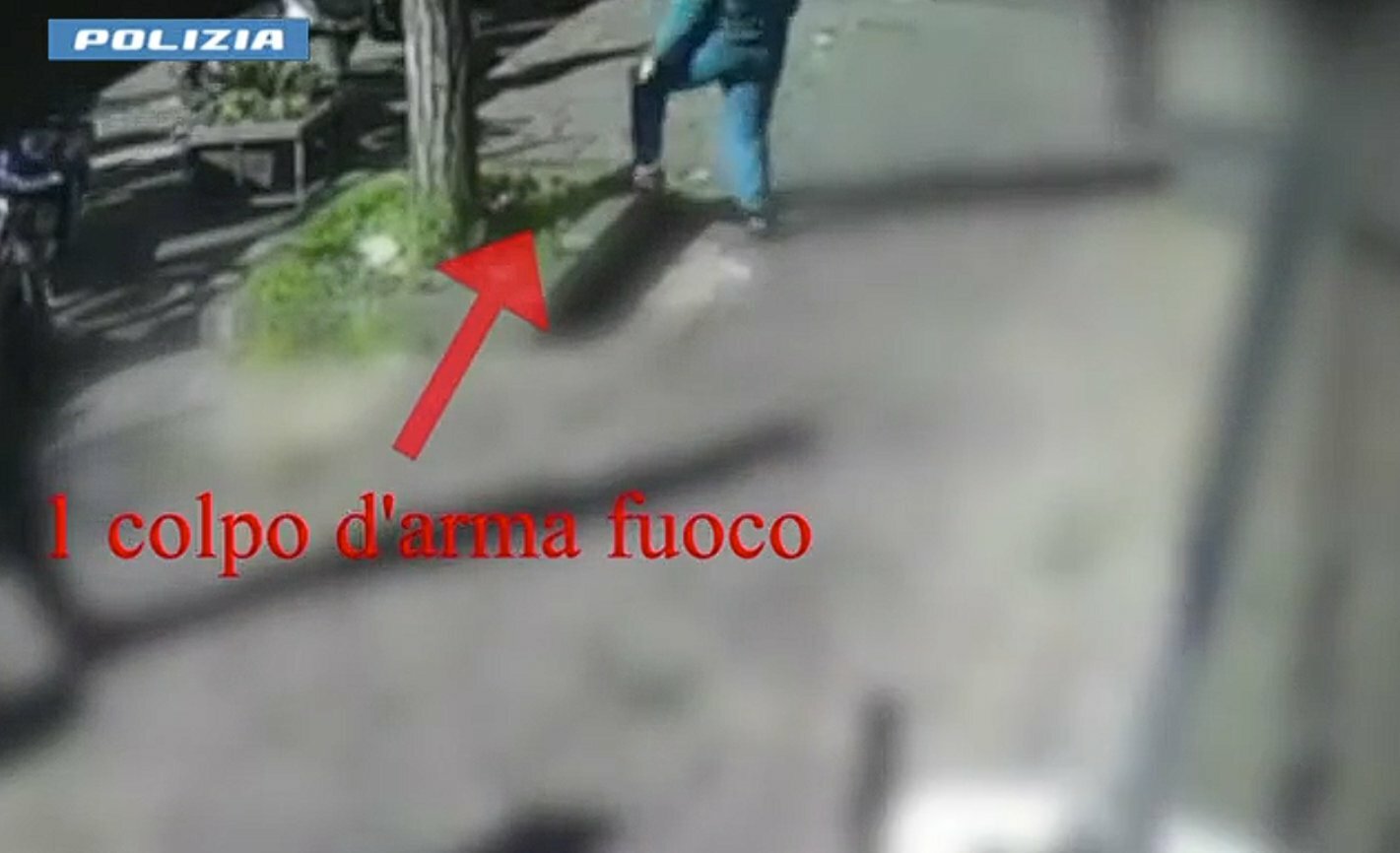 Spari davanti al negozio di un barbiere, arrestato nipote del boss Cappello Spari davanti al negozio di un barbiere, arrestato nipote del boss Cappello
