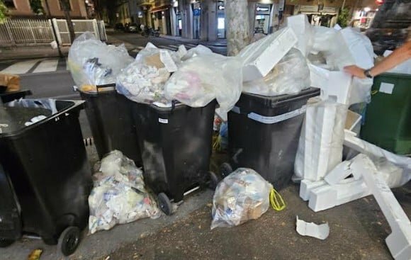 Rifiuti selvaggi e agenti in incognito: in una sera a Catania 148 multe