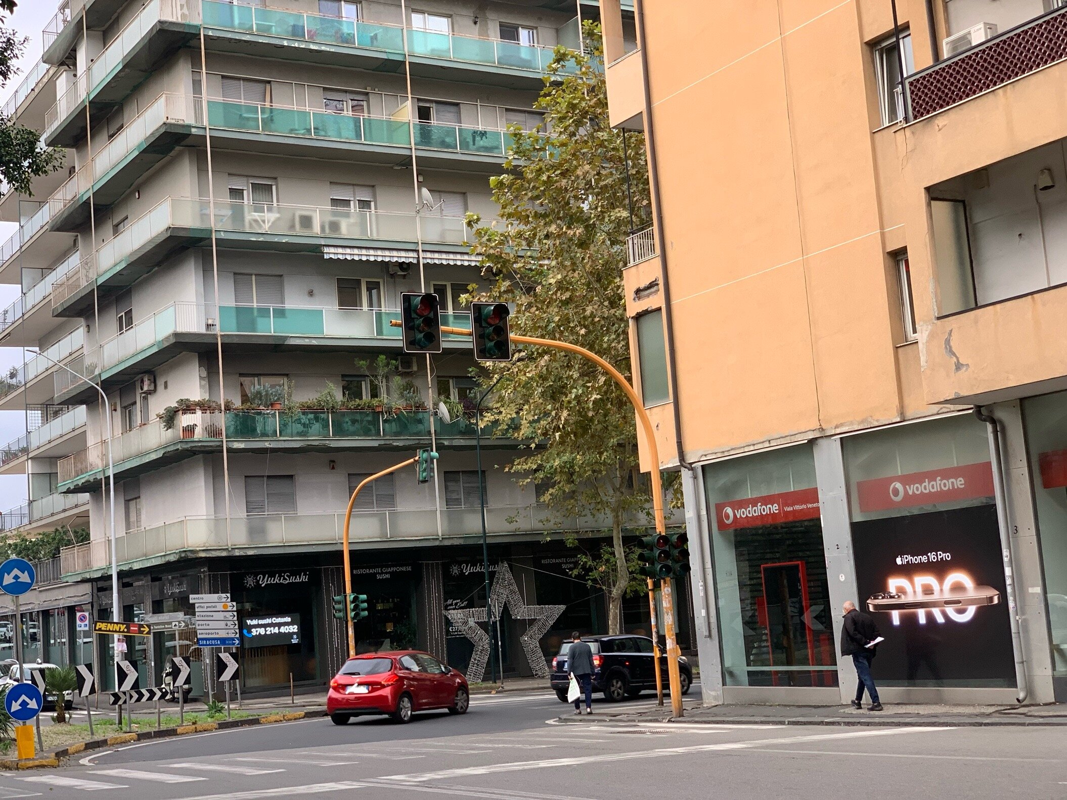 Semafori spenti in viale Vittorio Veneto