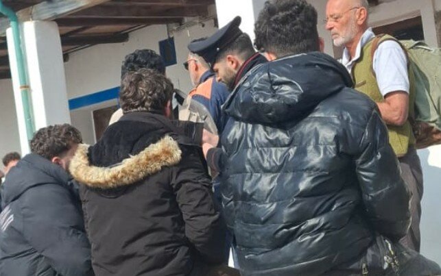 In fuga dalla guerra: sbarco misterioso ad Alicudi In fuga dalla guerra: sbarco misterioso ad Alicudi