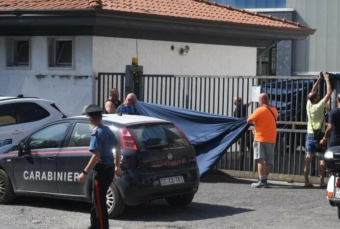 carabinieri-carrara.jpeg