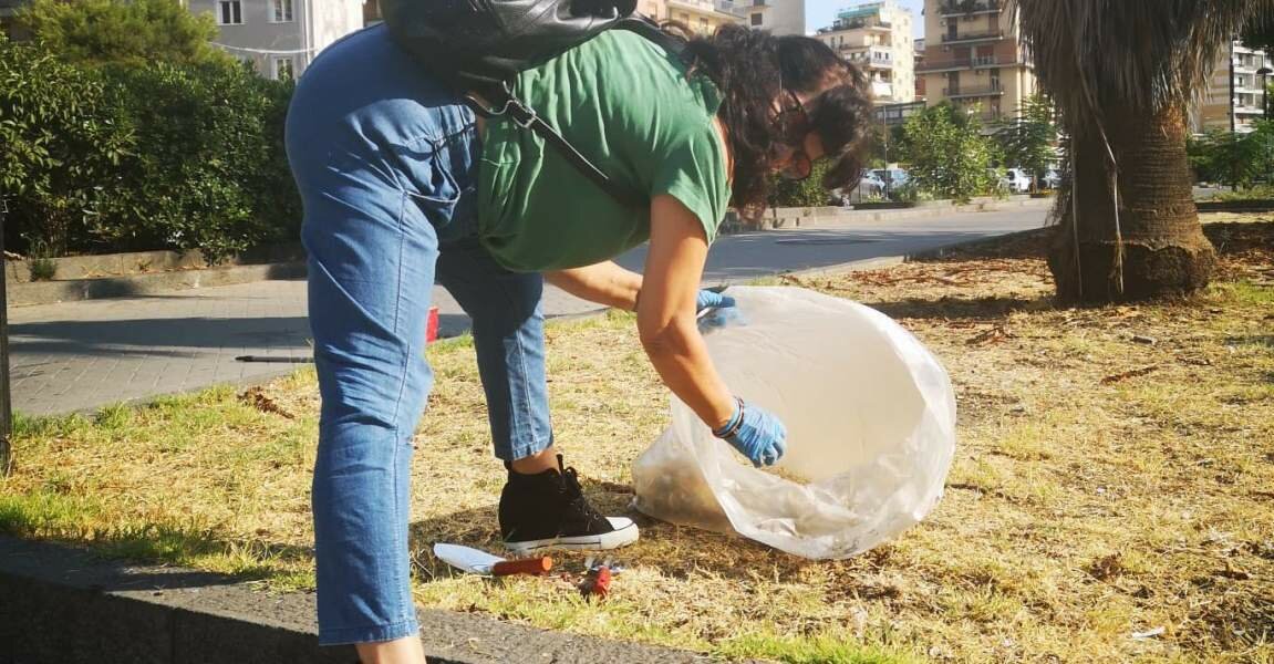 Anarchia in piazza Europa: 'Ecco cosa succede la sera'