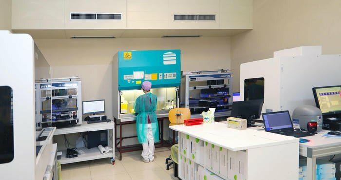 Covid: in Italia oltre un milione di positivi