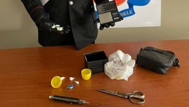 La cocaina era tra i piatti sporchi