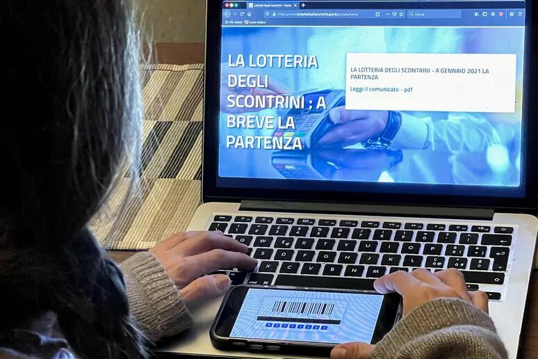 Paga la messa in piega 46 euro e ne vince 100.000