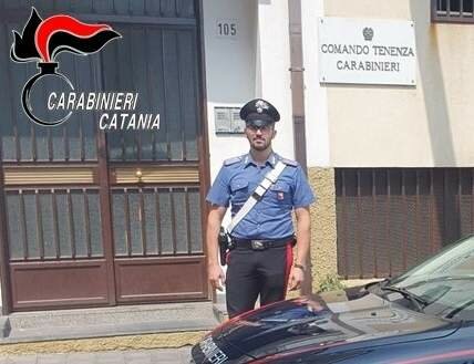 Furto in centro commerciale, due arrestati
