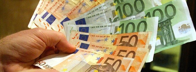 Scommesse clandestine in cartoleria: denunciato catanese Scommesse clandestine in cartoleria: denunciato catanese