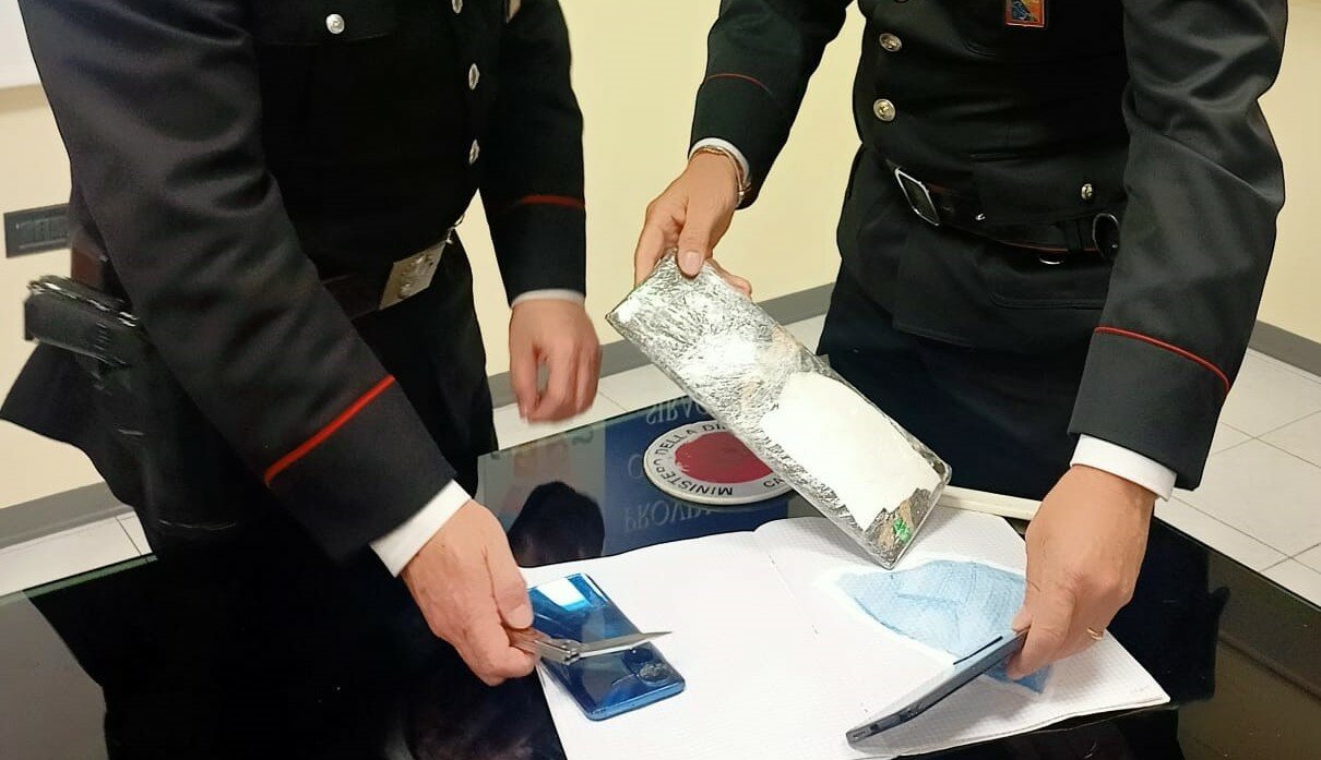 Nel quadernone c'era cocaina purissima