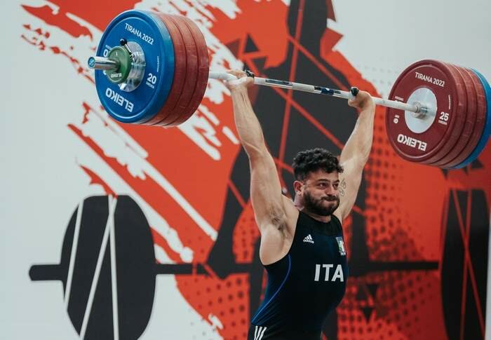 Stupro di gruppo, condannato l'olimpionico